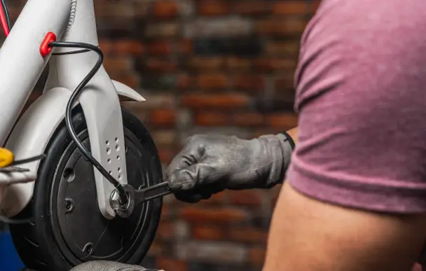 Qué revisar antes de comprar un monopatín eléctrico usado