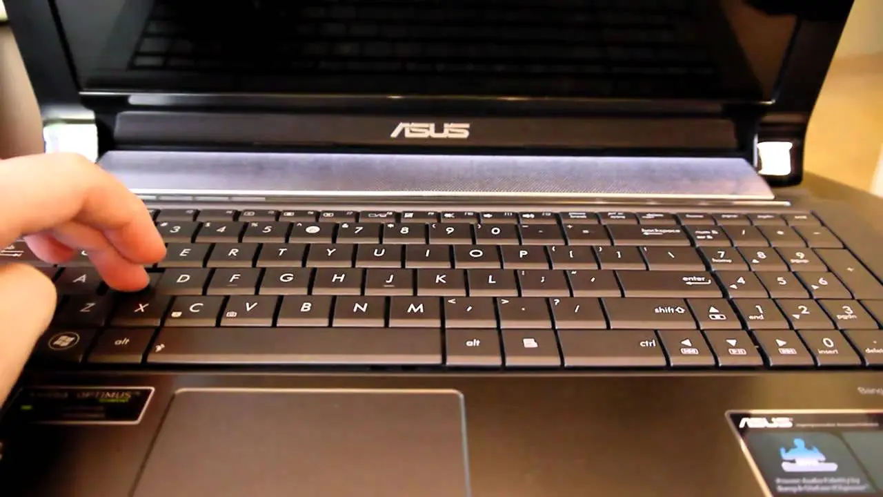 Teclado de una notebook Asus